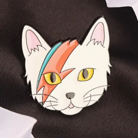 David Meowie Enamel Lapel Pin Set - Picture 7 of 7